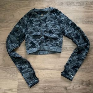 Camo Seamless Long Sleeve Crop Top